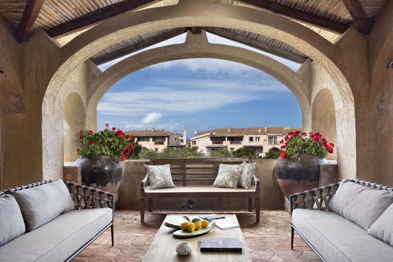 Le Suites Porto Cervo Exterior foto